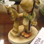 363 8704 FIGURINE